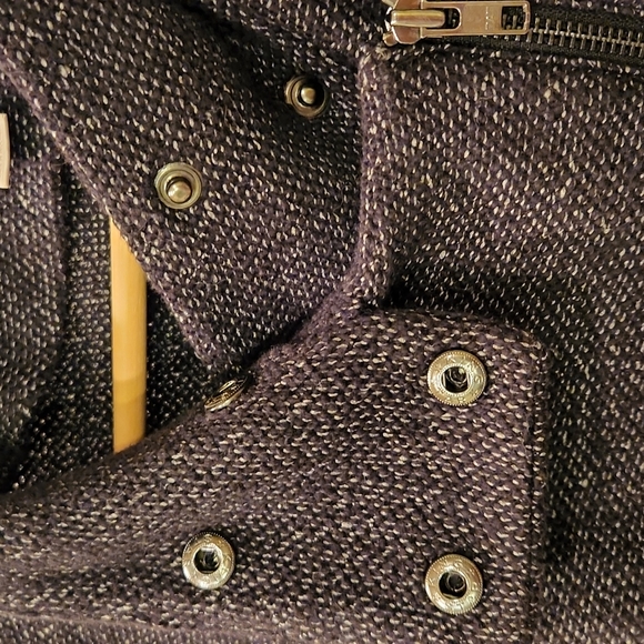 Jacket - Picture 3 of 5